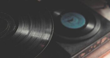 ALMEN MUSIKVIDEN-QUIZ # 1